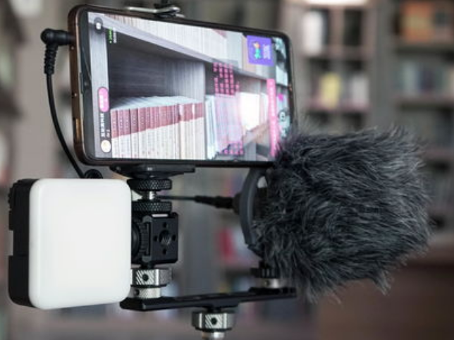新手制作抖音短视频需要哪些拍摄设备?