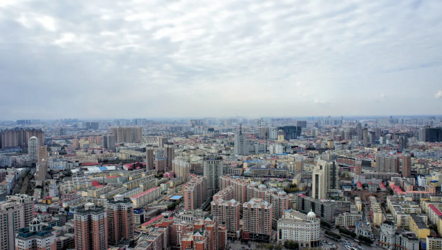 哈尔滨抖音代运营：年轻人的尽头，是回老家买房吗？