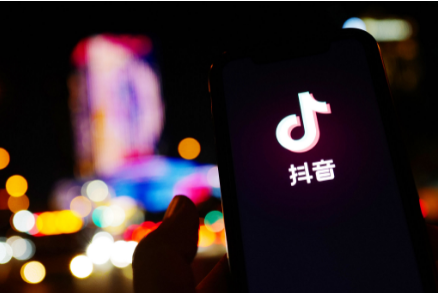 抖音直播引流的最快方法是什么？提高人气要掌握这7大技巧！