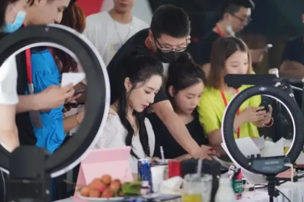 给新手直播的6条建议，这些错误的抖音直播运营方式千万别再犯了!